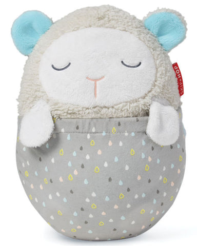 Skip Hop Projector - M&M Hug Me Soother Lamb.  Crazy Discount.